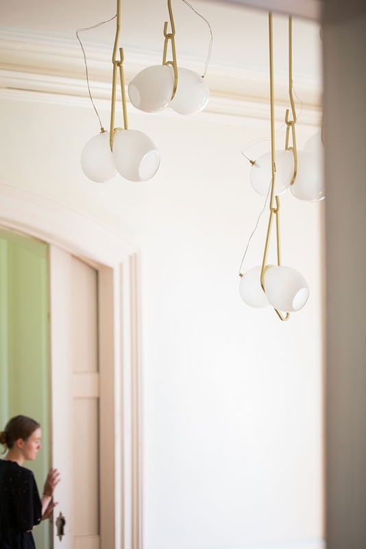 Дизайнерская люстра Catch Lamp 07.01 - фото №3