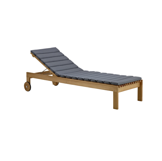 Дизайнерский шезлонг MC Konroy