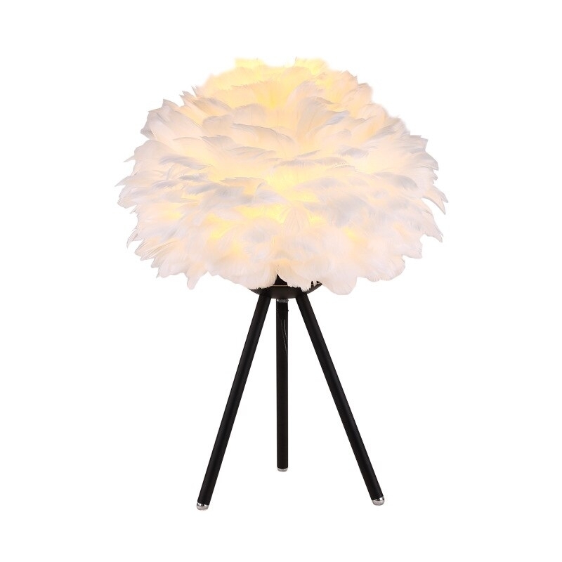 Дизайнерский настольный светильник Eos Table Lamp