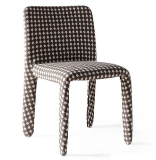 Larri Chair