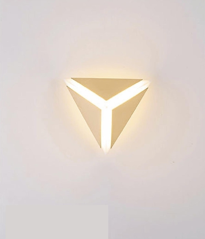 Дизайнерский настенный светильник Troika Wall Lamp